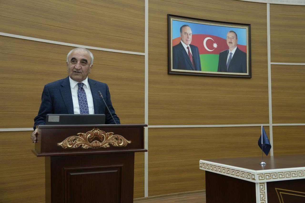 Elm məktəbdən başlayır: UNEC-in təşəbbüsü genişlənir (FOTO)